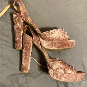 Lauren Conrad velvet pink shoes